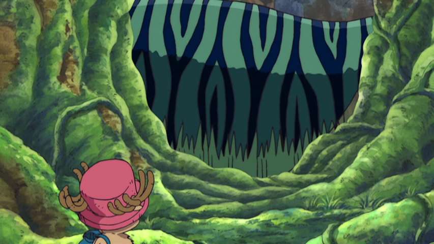 A Giant Snake Bares Its Fangs! The Survival Game Begins!